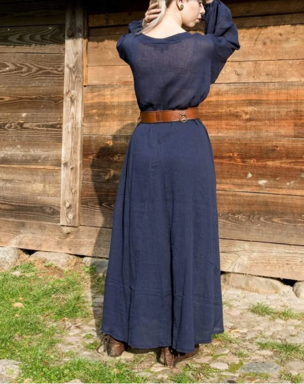 Sous robe Astrid bleu marine Le Domaine Terra Corvus